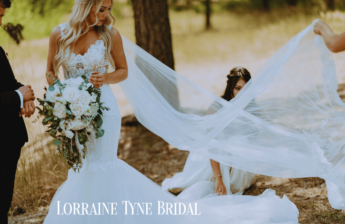 Wedding Dresses Shop