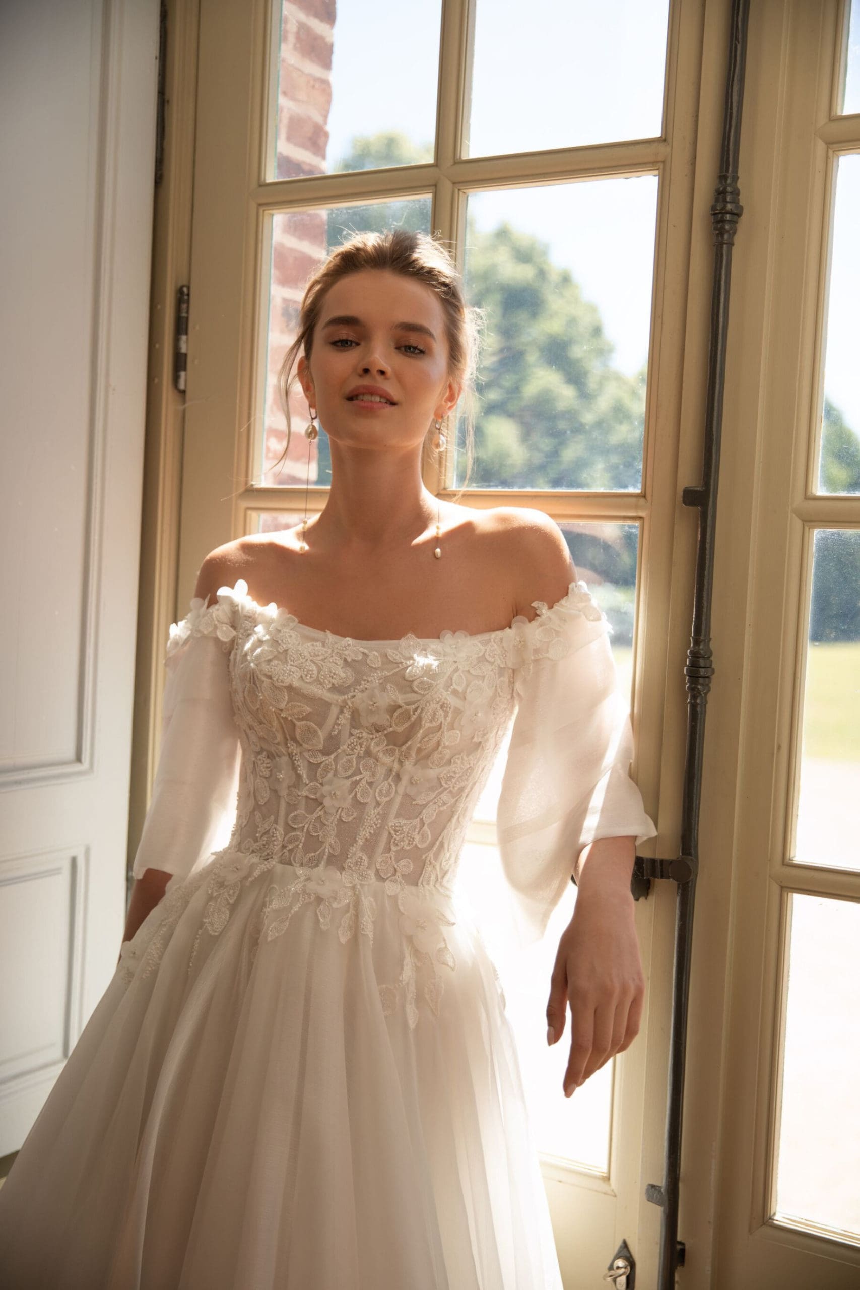 CLAIRE - Image 4