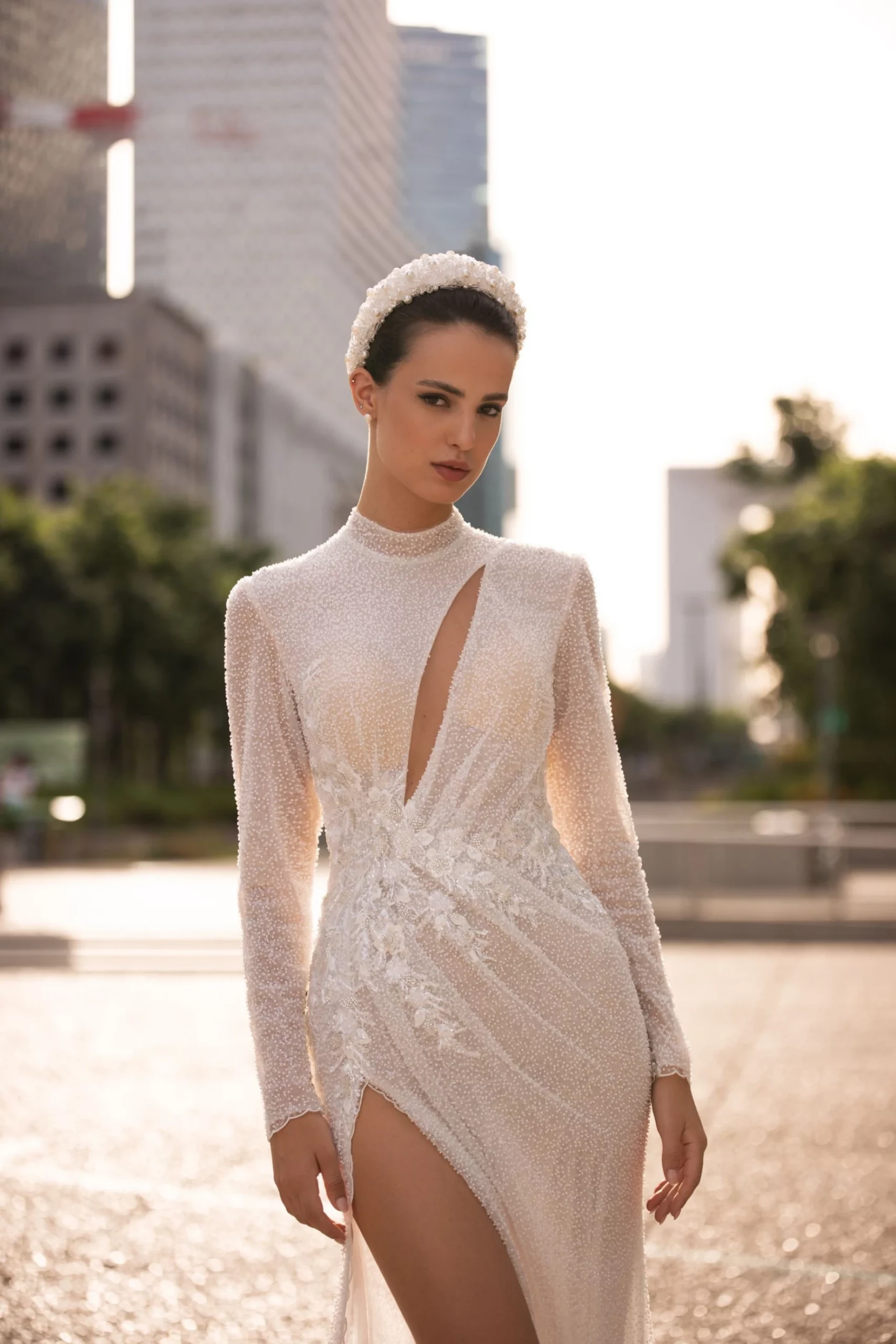 CLAVELLE - Image 2
