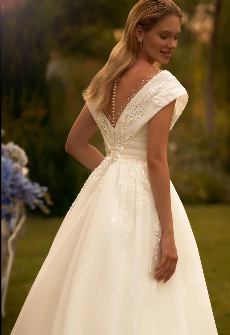 Graceful - Image 4
